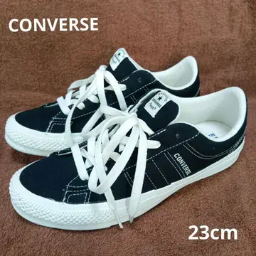 ATHLETIC CONVERSE SHOES