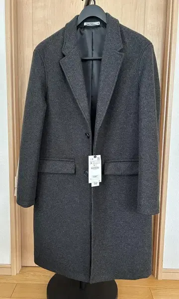 새상품 미사용 ZARA 체스터 코트 차콜 그레이