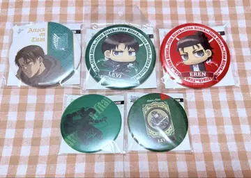 진격의 거인 엘렌 리바이 병장 캔뱃지 EDION 콜라보