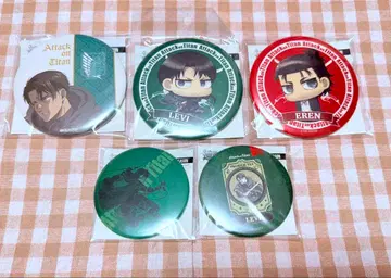 진격의 거인 엘렌 리바이 병장 캔뱃지 EDION 콜라보