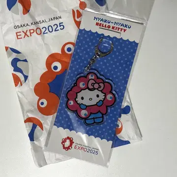 미야쿠미야쿠 x 헬로키티 EXPO 2025 아크릴 키링