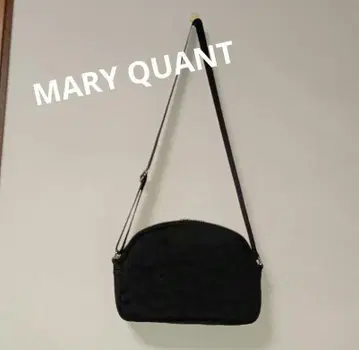 MARY QUANT 블랙 꽃무늬 퀼팅 숄더백