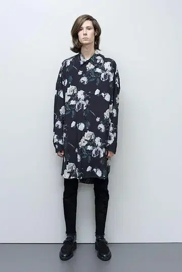 lad musician PAINT FLOWER BIG SHIRT