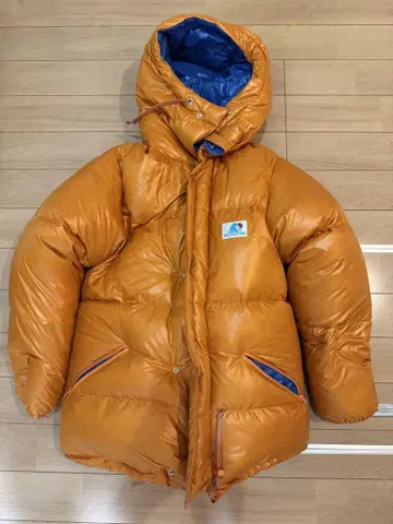 별주 ] PALACE / EXPEDITION DOWN JACKET 다운