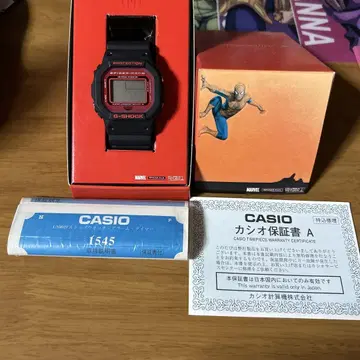 G-SHOCK 스파이더맨 DW-5600 손목시계