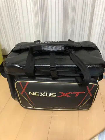 시마노 이소 넥서스 XT 쿨 태클 박스 25L