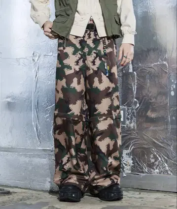 a2o 디지털 카모 배기 지퍼 팬츠 카키 계열 카고 팬츠 배기 팬츠
