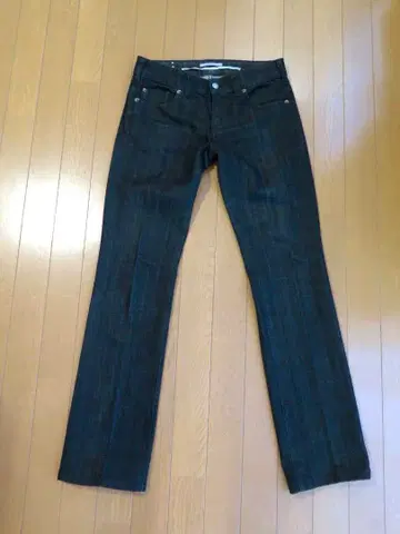 바네사 브루노 블랙 스트레이트 데님 (M)