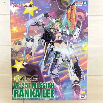 VF-25F 발키리 파이터 걸즈 메시아 랑카 리 프라모델