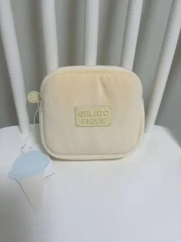 젤라또피케 스위트 컬러 티슈 파우치