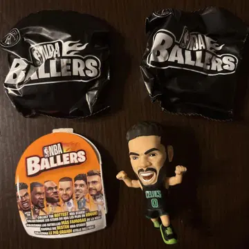 NBA Ballers 제이슨 테이텀 피규어