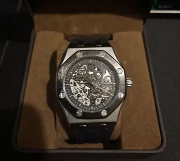 자동 태엽 스켈레톤 손목시계
