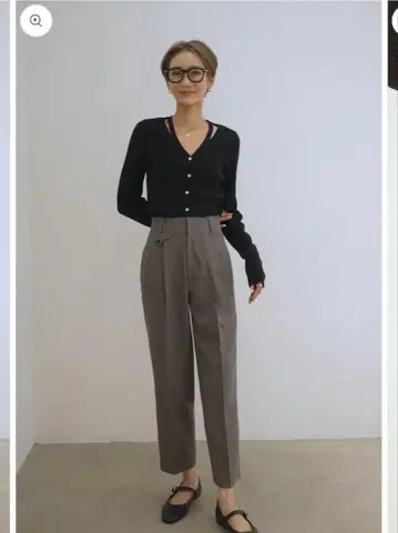 택 포함 새상품 EllIE 컷오프 테이퍼드 팬츠 그레이 M 사이즈