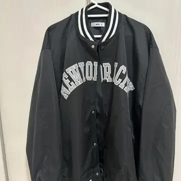 블랙 바시티 자켓 NEW YORK 자수