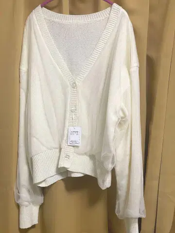 화이트 화이트 가디건 every.very