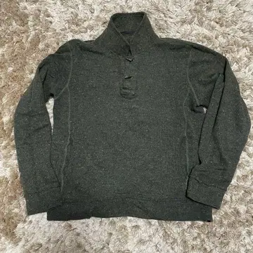 저널 스탠다드 토글 버튼 얇은 소재 니트