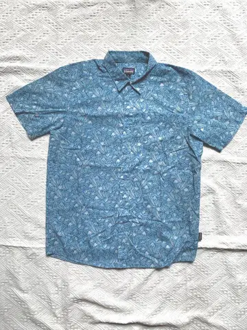 [ 새상품급 ] patagonia 남성용 고 투 셔츠 M