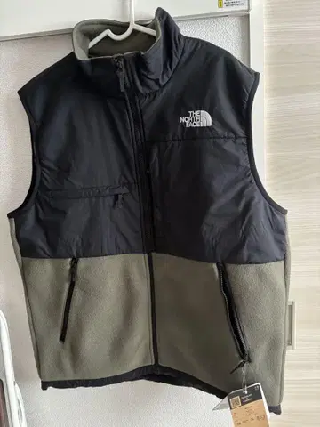 미사용 새상품 NORTH FACE Denali Vest NT 뉴토프 L