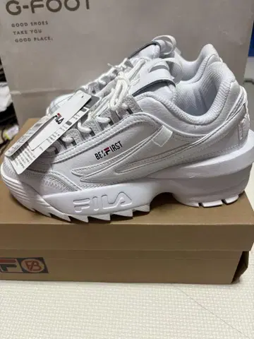 FILA BE FIRST 화이트 스니커즈 24.0cm