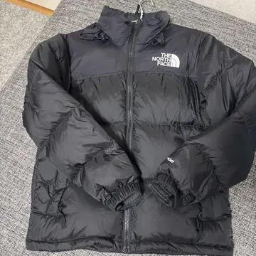 THE NORTH FACE 블랙 다운 자켓 후드 부착
