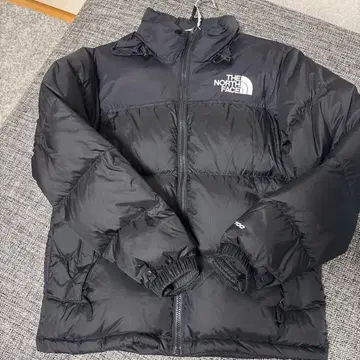 THE NORTH FACE 블랙 다운 자켓 후드 부착