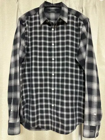 띠어리 블랙과 화이트 체크 무늬 긴팔 셔츠