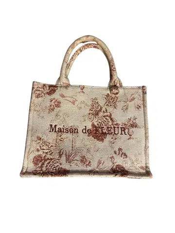 Maison de FLEUR 토와루도주이 패턴 스퀘어 토트 S 백