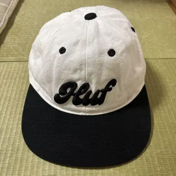 Huf 화이트 블랙 캡