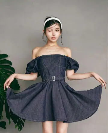 데님 오프숄더 플레어 원피스