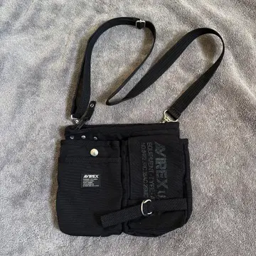 AVIREX 블랙 숄더백