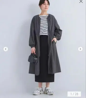 새상품 애로우즈 그린라벨 개더 드로스트 코트