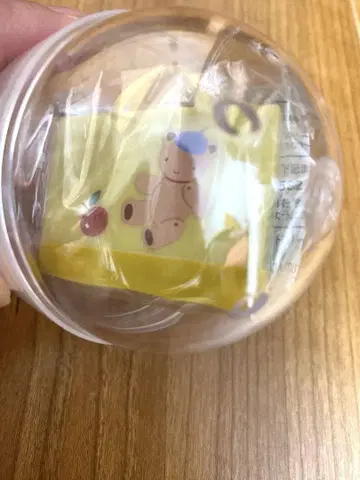 패밀리아 캡슐 토이