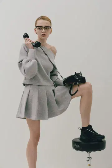 [ 미사용 ] THE TOE Marylebone Pleats Skirt