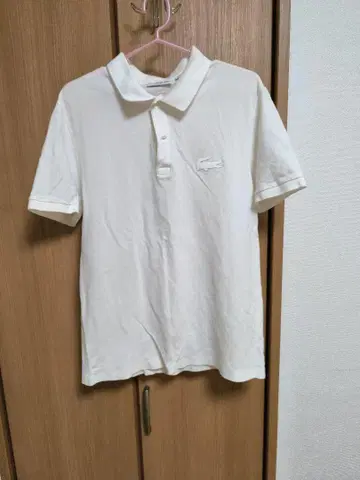 LACOSTE 화이트 피케 셔츠 슬림핏 FR 4