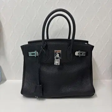 블랙 가죽 핸드백 30cm 락 포함