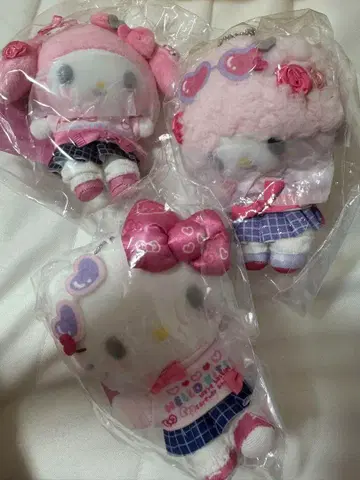 산리오 반짝임 축제 마스코트 키링 마이멜로디 피아노 키티 3개