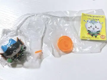 치이카와 x 히로아카 피규어 하치와레 x 바쿠고 카츠키