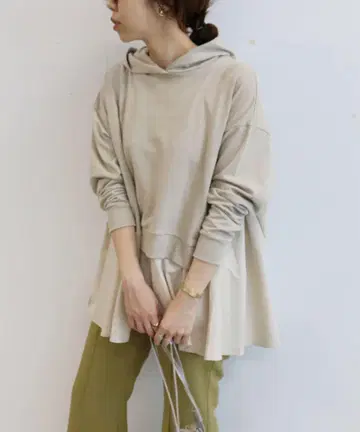 [ 새상품 ] 카프리슈 마쥬 레이어드 후디