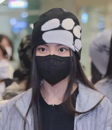 Thisisneverthat paw 비니 newjeans 한국 레어