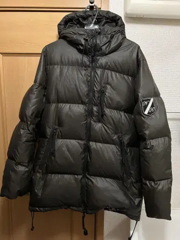 넘버나인 다운 자켓