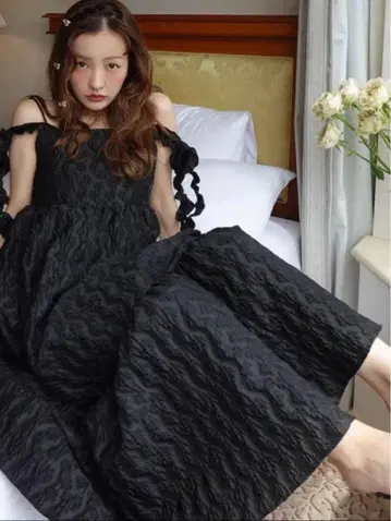 Rosyluce FLOWER JACQUARD 3WAY DRESS