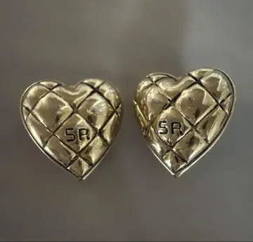 [ 레어 ] 소니아 리키엘 빈티지 하트 퀼팅 골드 귀찌