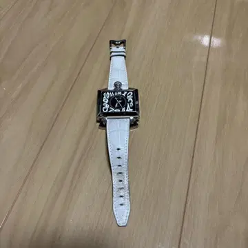 GAGA MIRANO 가가밀라노 손목시계