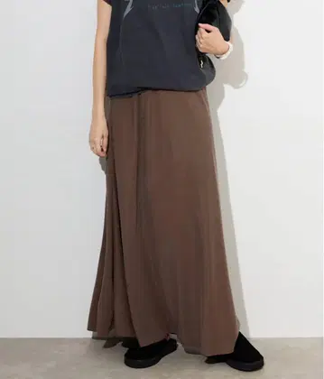 SLOBEIENA 25ss 피브릴 머메이드 스커트 38 사이즈 브라운