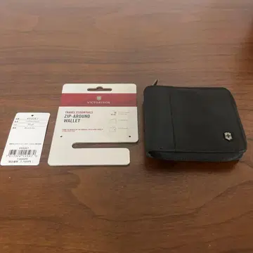 [ 중고 ] VICTORINOX 빅토리녹스 지퍼 어라운드 지갑