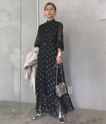 AMERI 스파클 도트 원피스