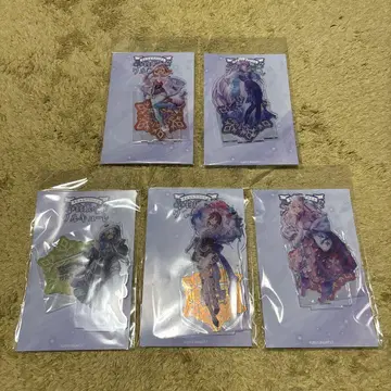 오샤레 마크로스 백은의 발키리 미쿠모 긴누메르