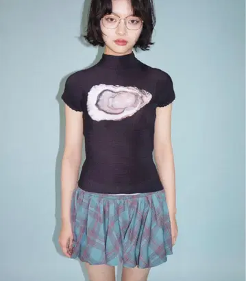 오이스터 티셔츠