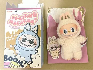 POPMART EXCITING MACARON 러브브 마카롱 소이밀크