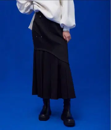 [ UNITED TOKYO ] 웨이브 머메이드 스커트